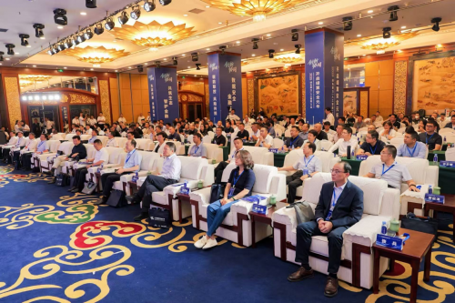 打造绿色算力核心枢纽 解码数字经济新范式——构建数字中国“绿色引擎”