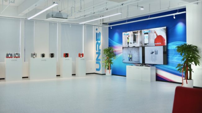 1758093763-58826bfd4d40ddd 1758093763-58826bfd4d40ddd