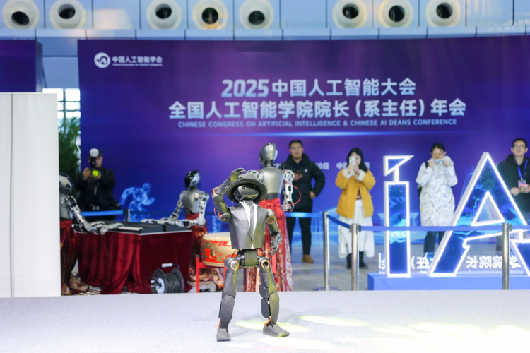 1764500064-349fec5f7403b36